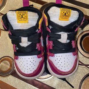 Baby girl sneakers